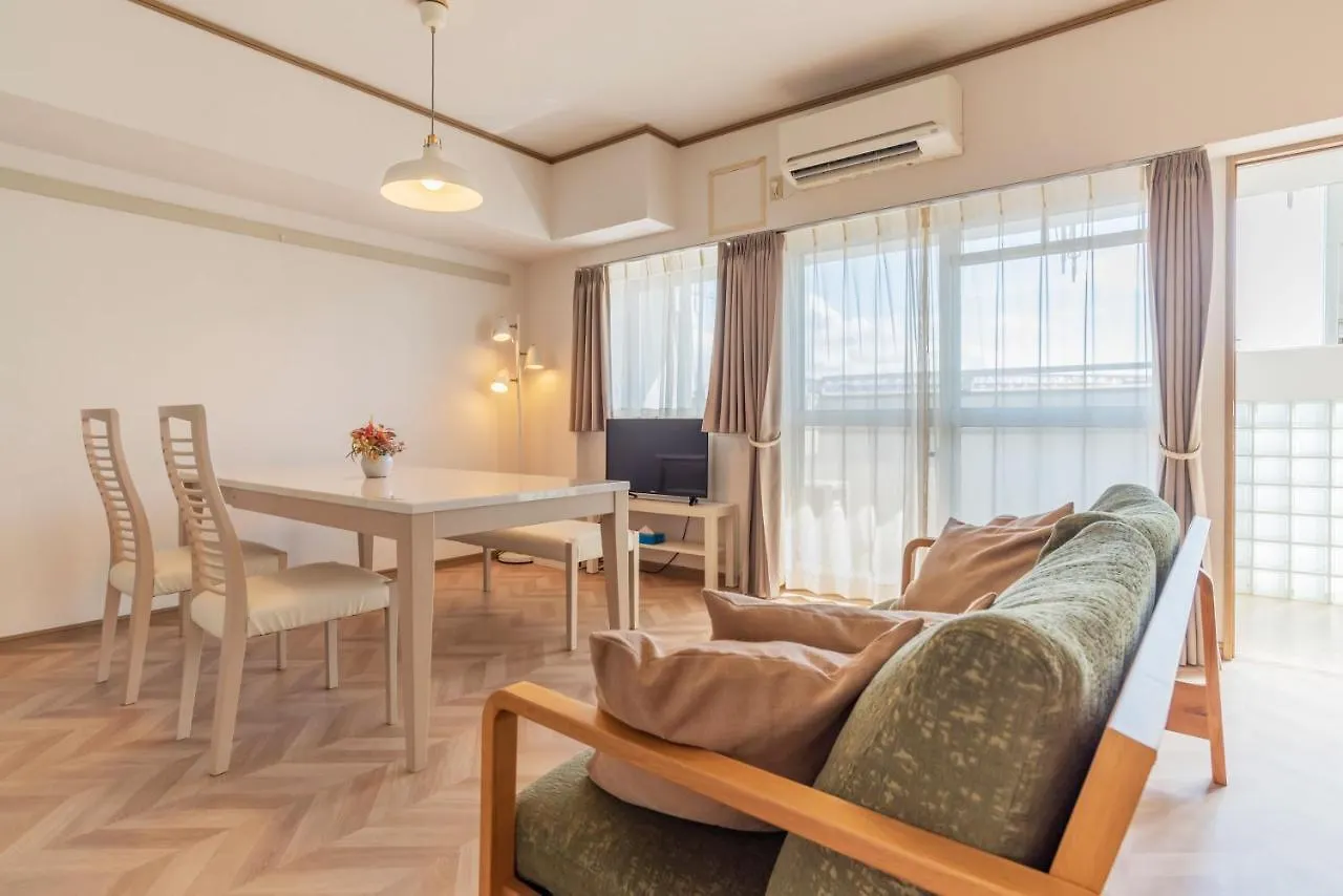 Universal Bay Condominium Osaka