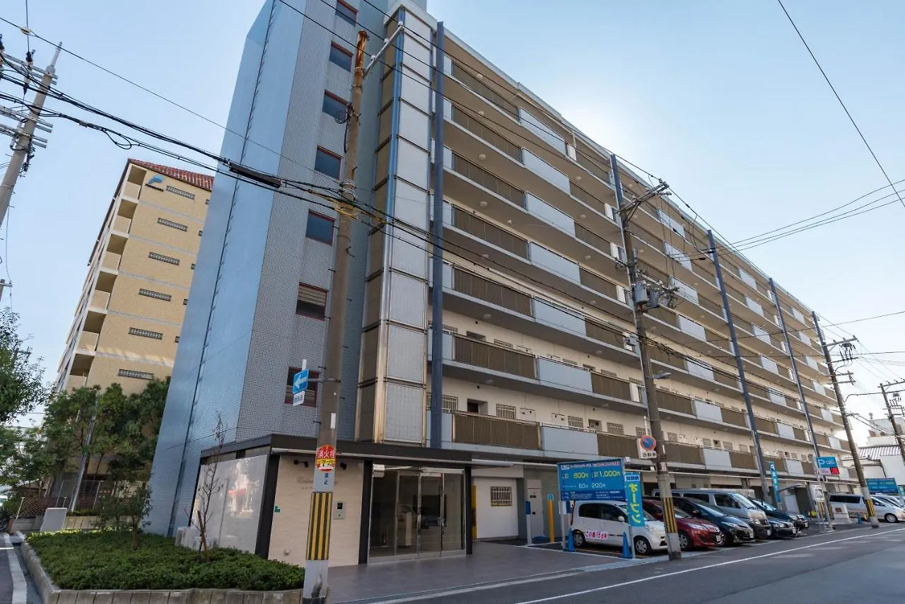 Universal Bay Condominium Osaka Apartment